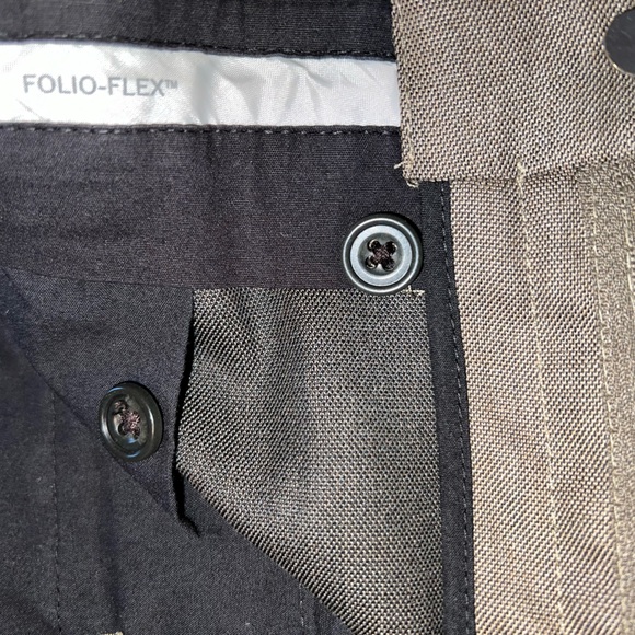 Men’s Perry Ellis Portfolio dress pants - brown - size 34/30 - Folio-Flex - Picture 8 of 9